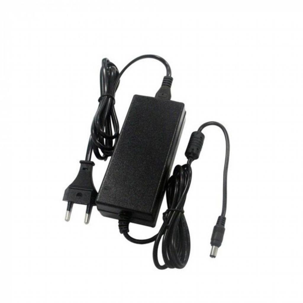 [VQ22632381] FUENTE DE ALIMENTACIÓN COMPACTA V-TAC 12V DC 30W 2.5A IP44 119X52X32MM